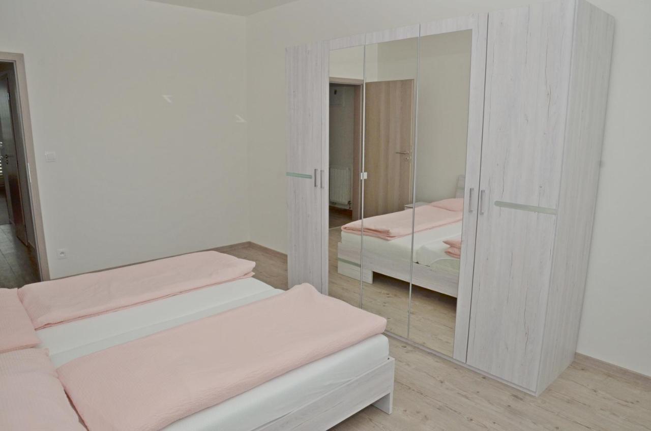 Apartmany Vinohrady Trenčín 外观 照片